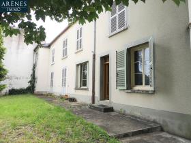 Image No.2-Maison de 6 chambres à vendre à Chârost