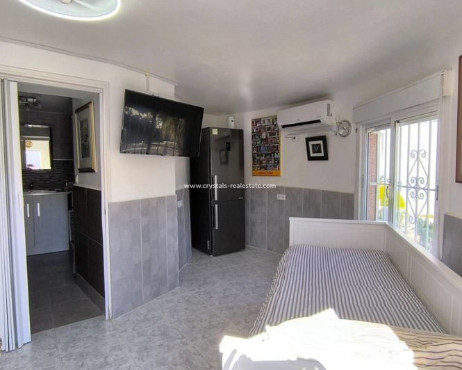 Image No.17-3 Bed Villa for sale