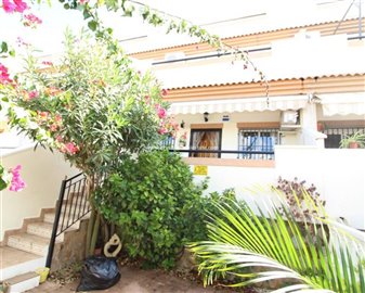 Maison de ville de 3 chambres à vendre à Torrevieja