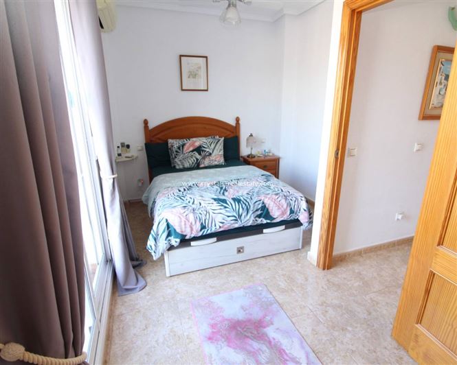 Image No.12-Maison de ville de 3 chambres à vendre à Torrevieja