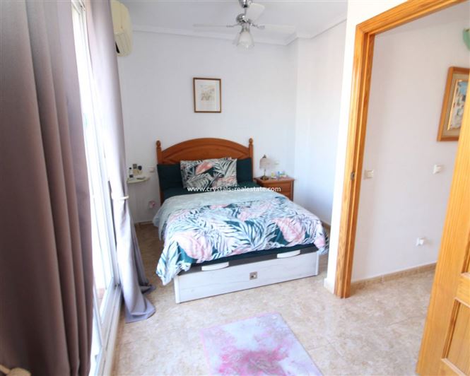 Image No.28-Maison de ville de 3 chambres à vendre à Torrevieja