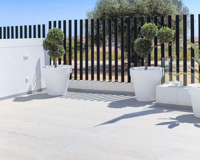 Image No.15-4 Bed Villa for sale