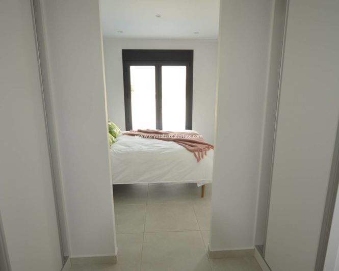 Image No.16-2 Bed Bungalow for sale