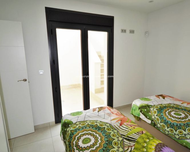 Image No.20-2 Bed Bungalow for sale