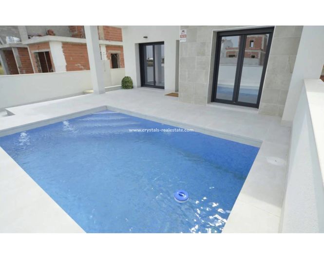 Image No.26-2 Bed Bungalow for sale