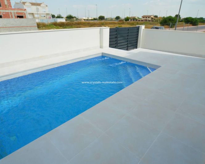 Image No.28-2 Bed Bungalow for sale