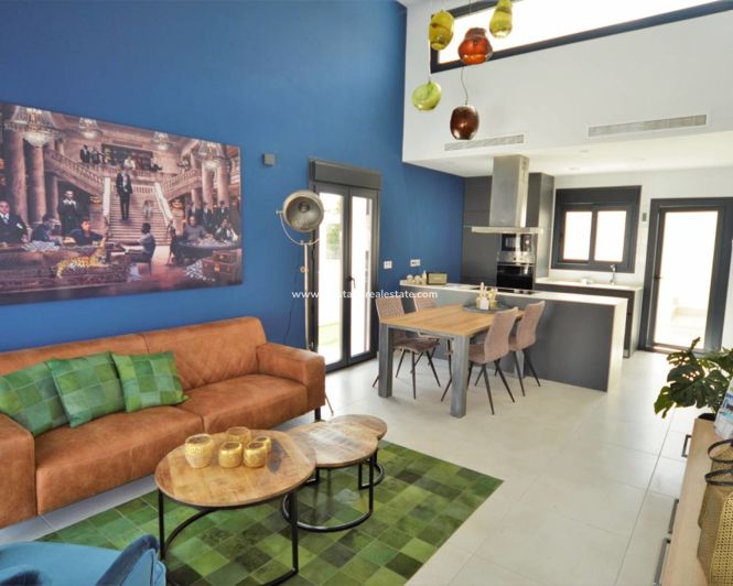 Image No.8-2 Bed Bungalow for sale