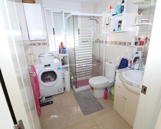 Image No.8-2 Bed Apartment for sale