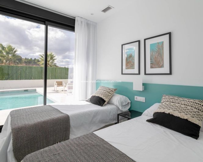 Image No.23-3 Bed Villa for sale