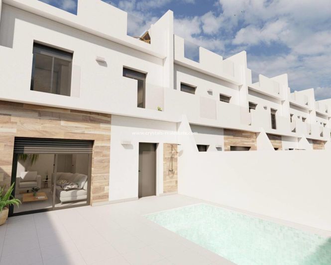 Image No.15-3 Bed Townhouse for sale