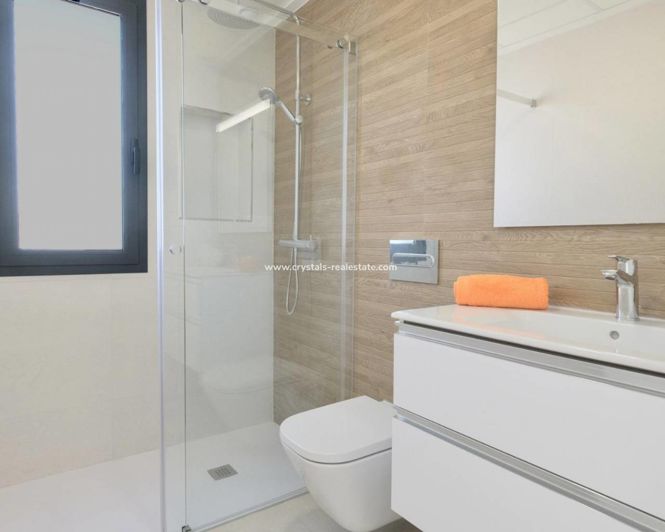 Image No.32-4 Bed Villa for sale