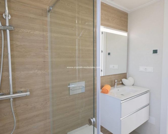 Image No.44-4 Bed Villa for sale
