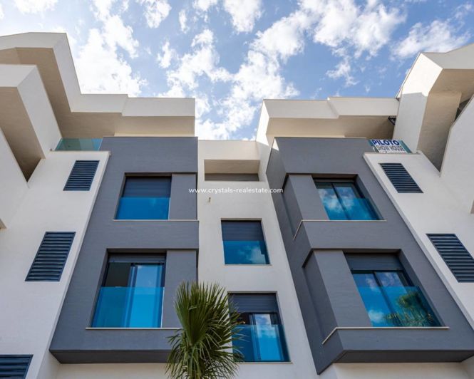 Image No.29-2 Bed Apartment for sale