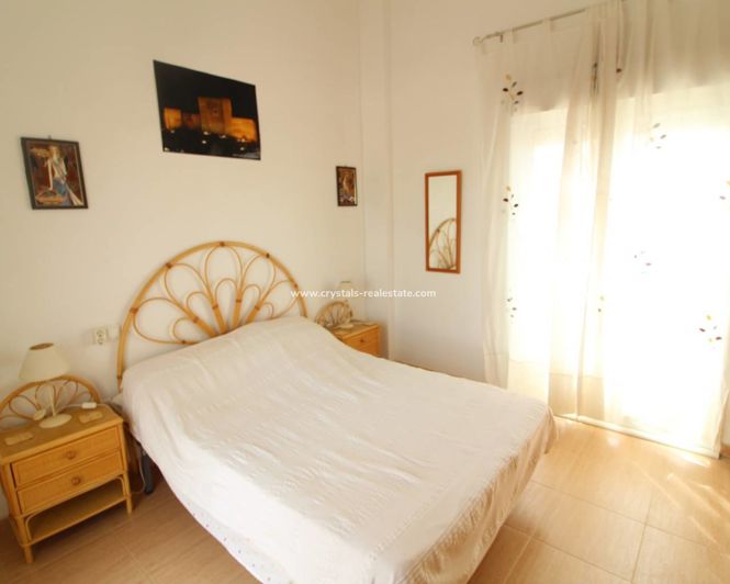 Image No.13-3 Bed Property for sale