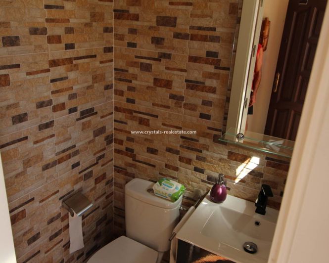 Image No.17-2 Bed Apartment for sale