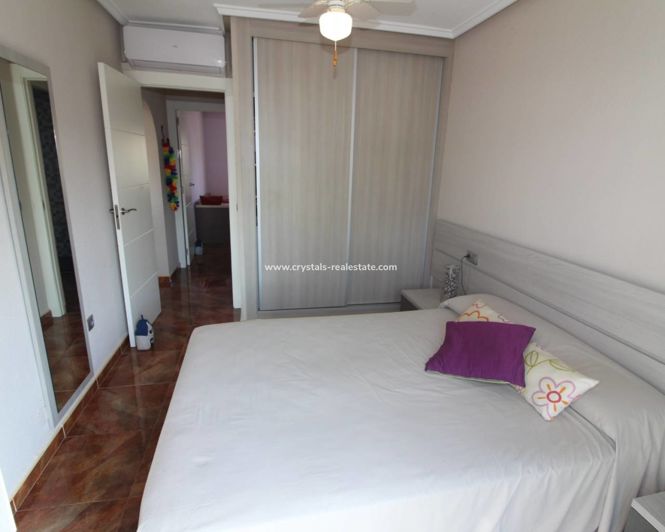 Image No.20-2 Bed Apartment for sale