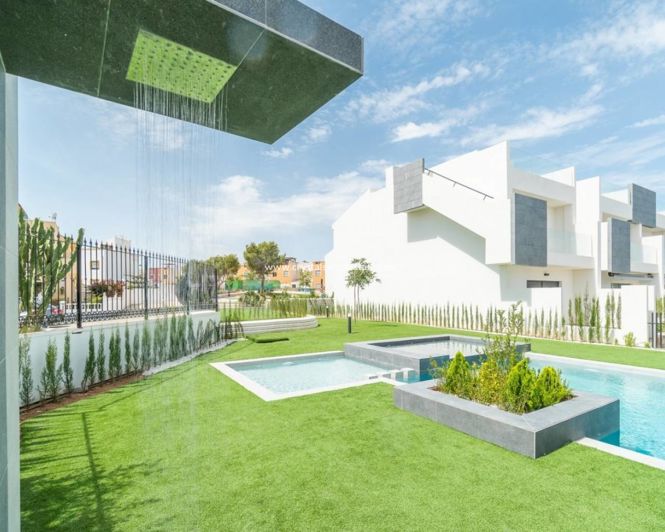 Image No.1-Bungalow de 3 chambres à vendre à Torrevieja