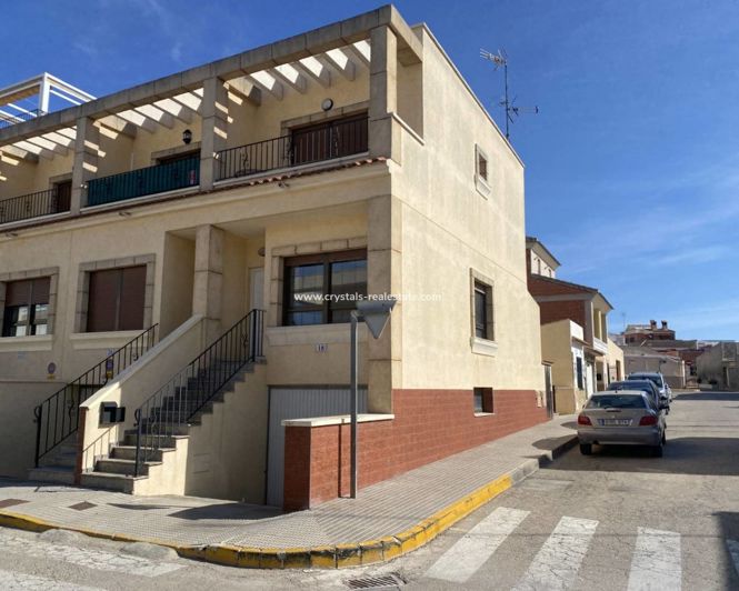 Image No.1-3 Bed Townhouse for sale