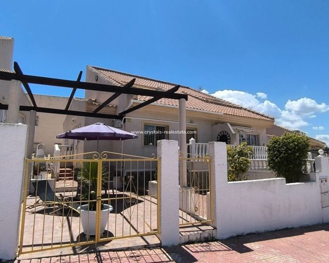 Image No.1-3 Bed Property for sale