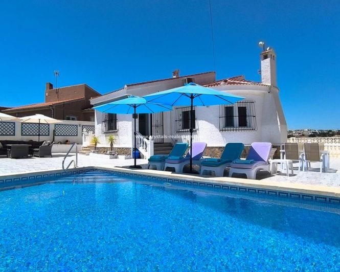 Image No.1-3 Bed Villa for sale