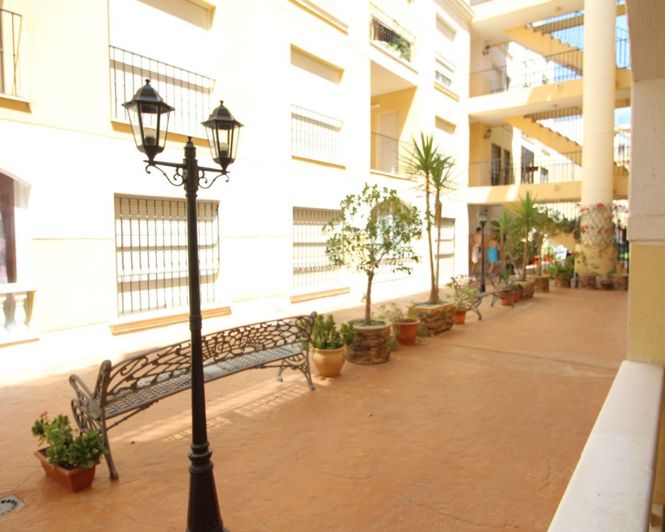 Image No.1-Appartement de 2 chambres à vendre à Alicante
