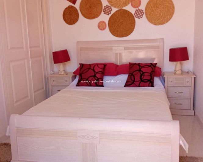 Image No.11-3 Bed Property for sale