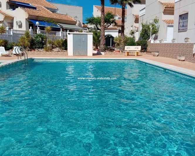 Image No.16-3 Bed Property for sale