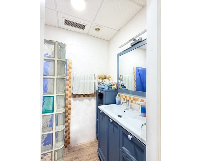 Image No.18-Appartement de 2 chambres à vendre à Alicante