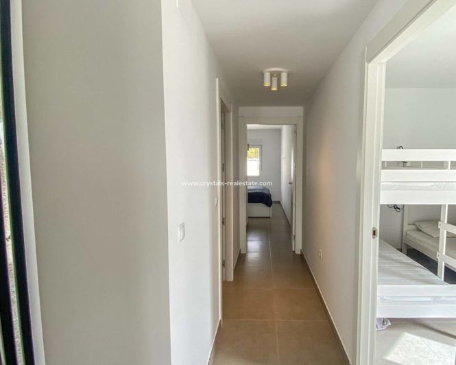 Image No.21-2 Bed Property for sale