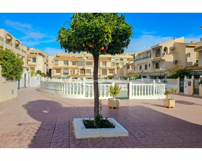 Image No.3-3 Bed Property for sale