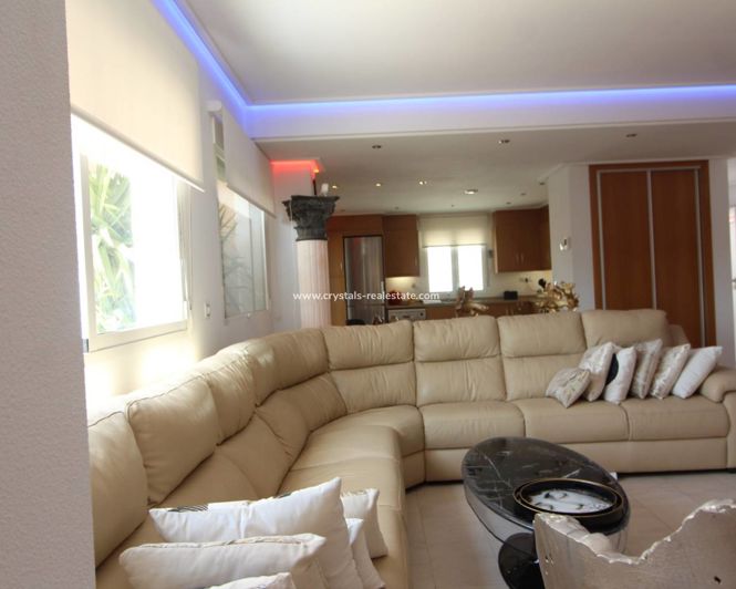 Image No.12-3 Bed Apartment for sale