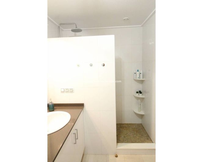 Image No.35-3 Bed Apartment for sale