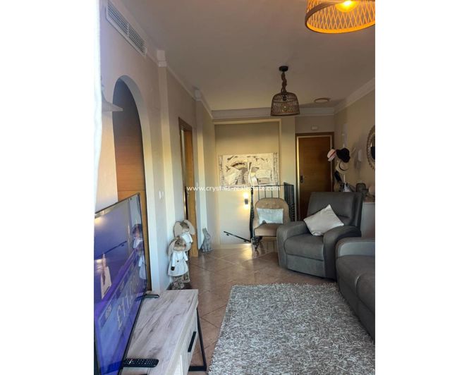 Image No.4-4 Bed Apartment for sale