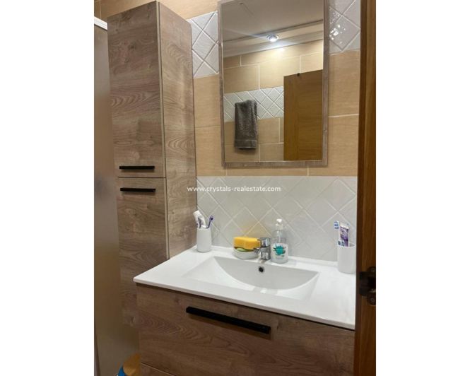 Image No.9-4 Bed Apartment for sale