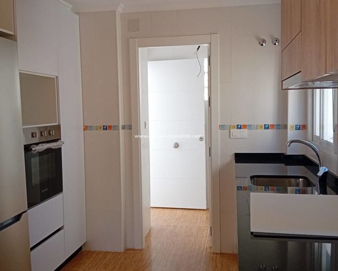 Image No.14-4 Bed Villa for sale