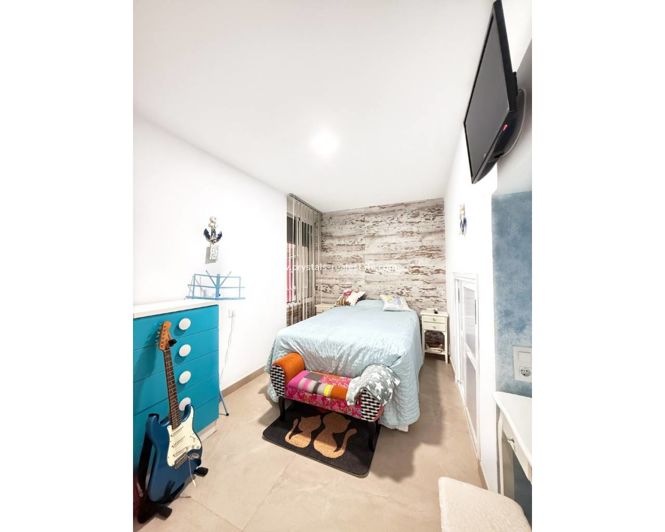 Image No.22-2 Bed Apartment for sale