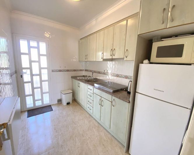 Image No.5-3 Bed House for sale