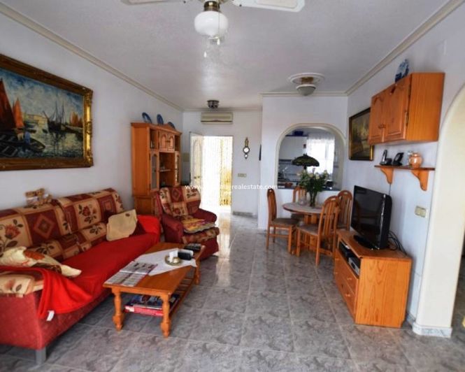 Image No.19-2 Bed Villa for sale