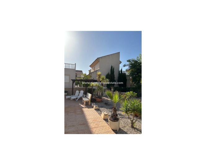 Image No.29-3 Bed Villa for sale