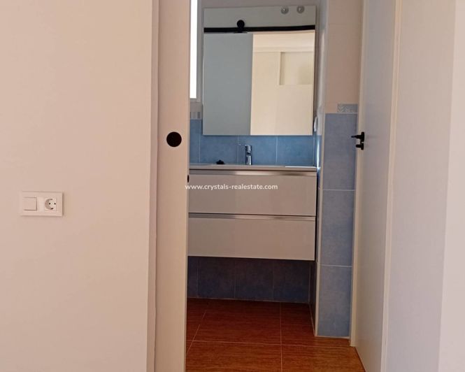 Image No.6-Villa de 4 chambres à vendre à Castalla