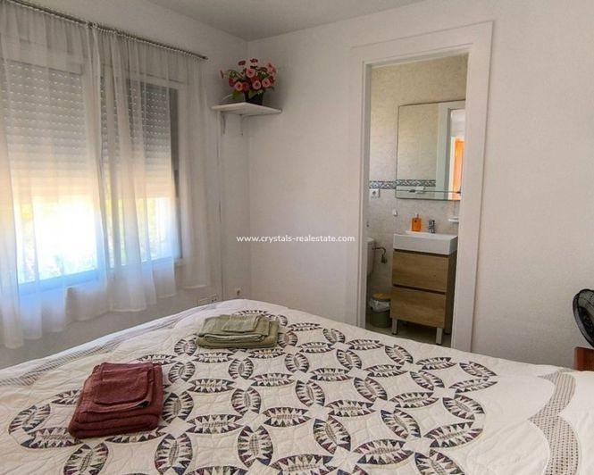 Image No.17-2 Bed Apartment for sale
