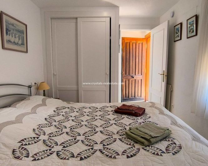 Image No.18-2 Bed Apartment for sale