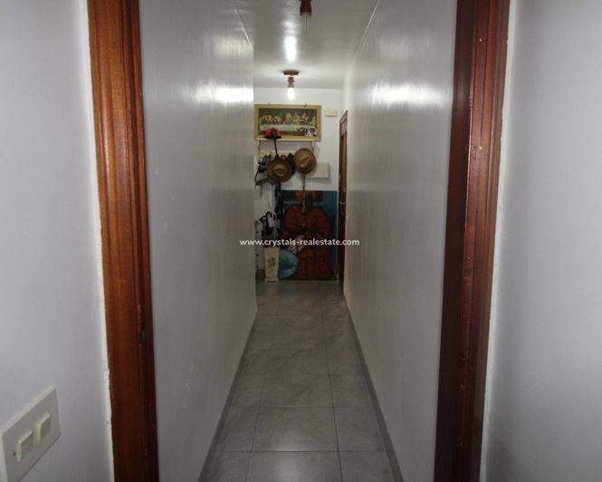 Image No.10-4 Bed Apartment for sale
