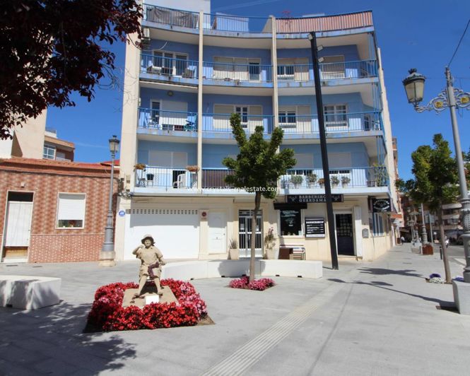 Image No.13-3 Bed Apartment for sale