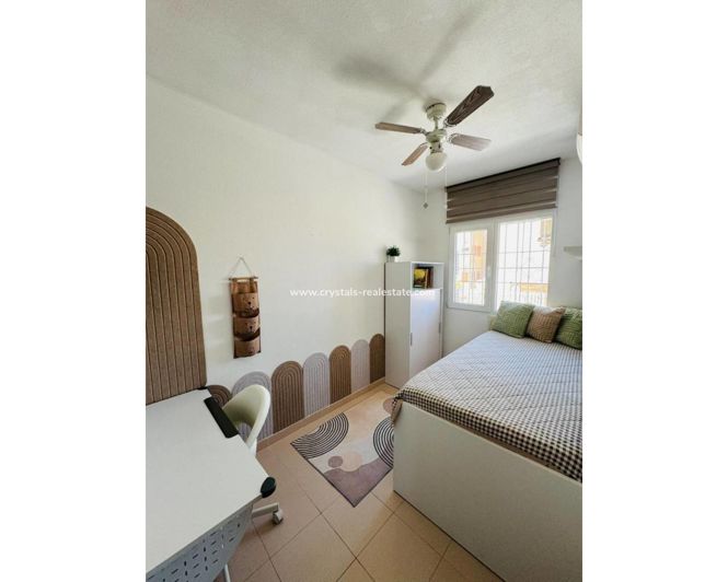 Image No.11-3 Bed Bungalow for sale