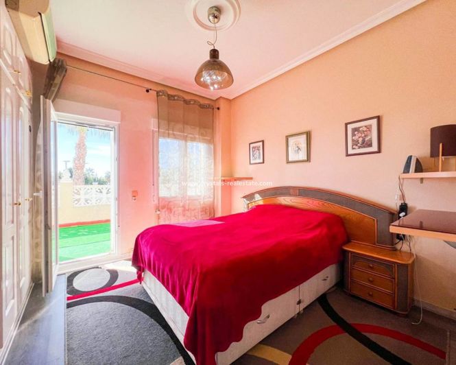 Image No.27-4 Bed Villa for sale
