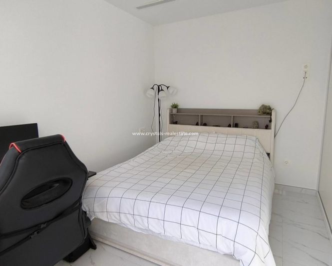 Image No.10-3 Bed Villa for sale