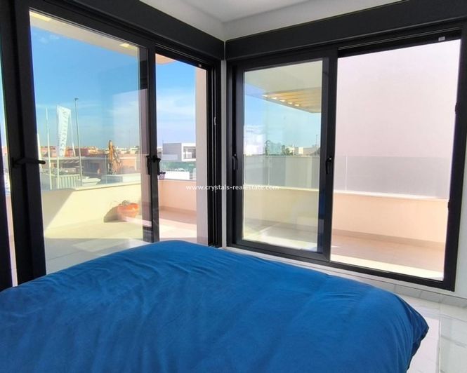 Image No.13-3 Bed Villa for sale