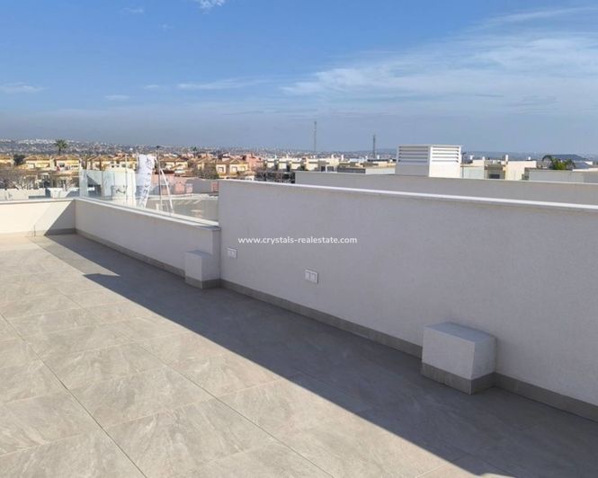 Image No.20-3 Bed Villa for sale