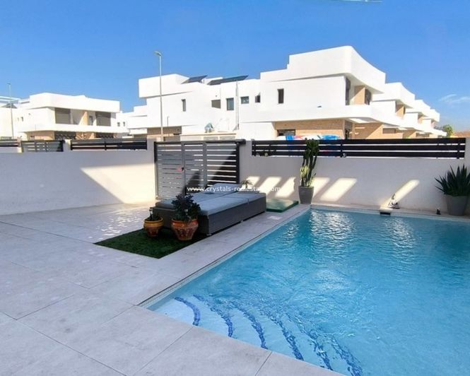Image No.22-3 Bed Villa for sale